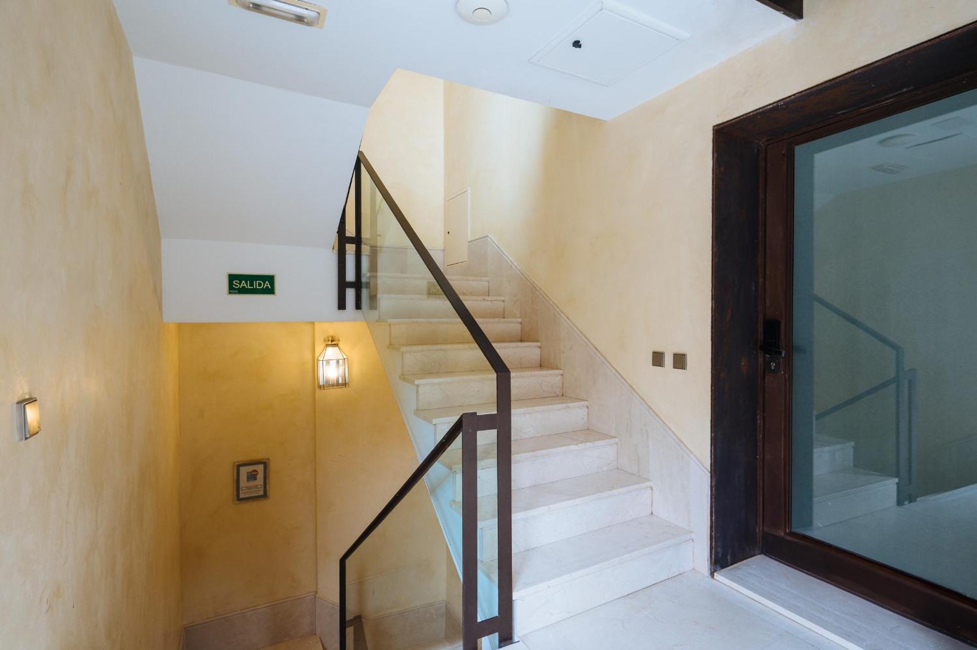 Apartamentos La Vistosona Σεβίλλη Εξωτερικό φωτογραφία